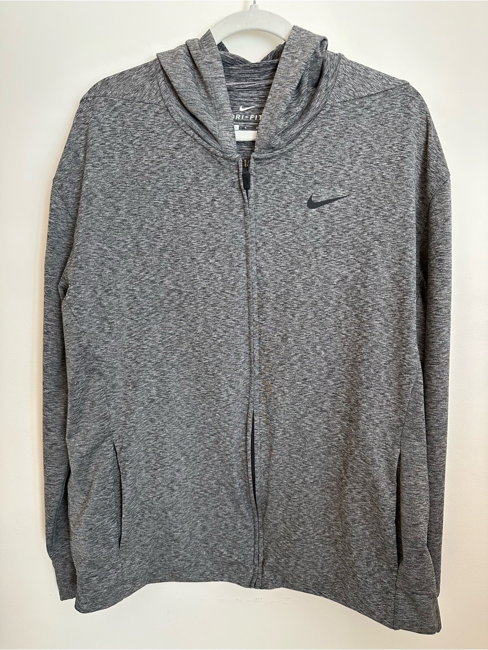 Nike Men’s Dri-FIT Yoga Full-Zip Training Hoodie – Gray – Size L